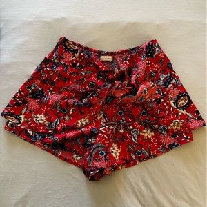 Printed red shorts